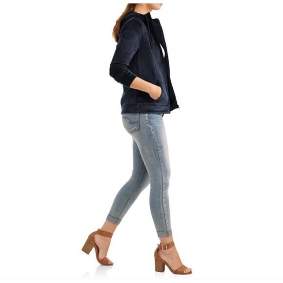 Time and Tru Women’s Velvet Blue Soft Comfy Lightweight Jacket Size M(8-10) - Picture 6 of 9